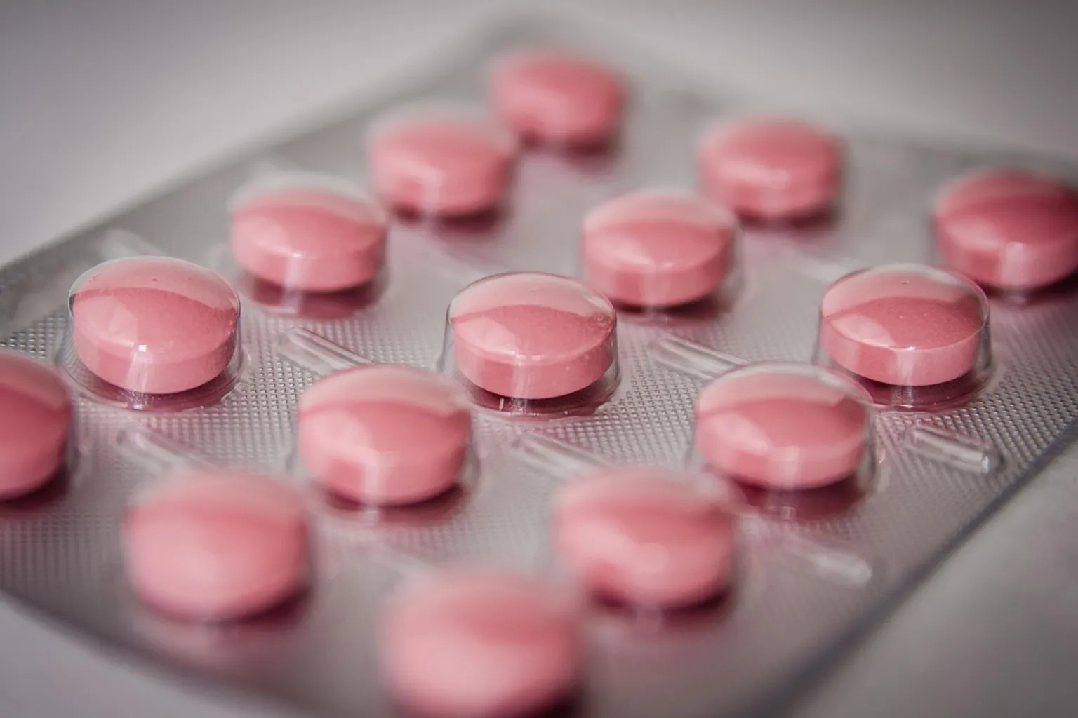 EMA-Ausschuss gibt grünes Licht für zwölf neue Arzneimittel