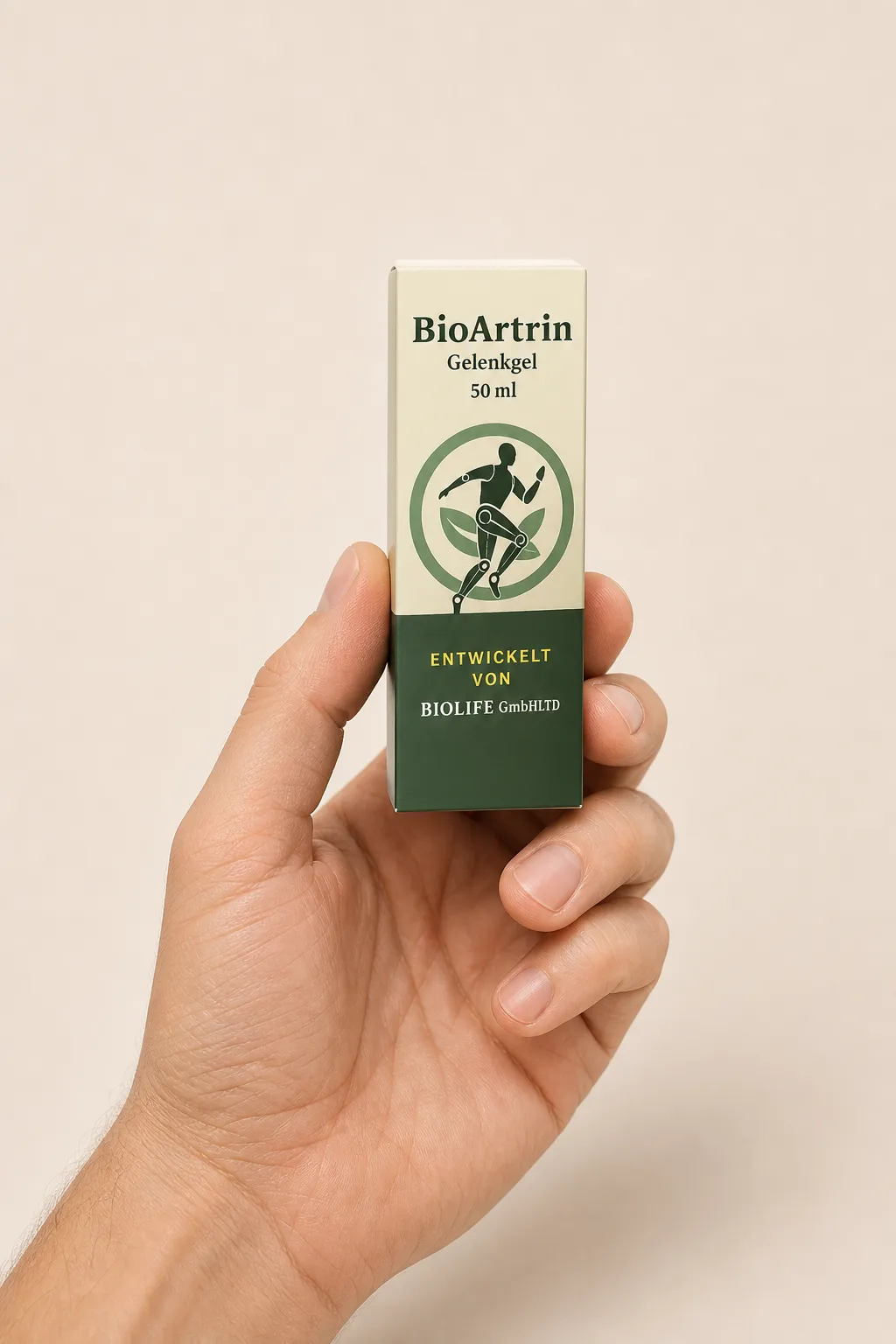 BioArtrin — Verpackung in der Hand