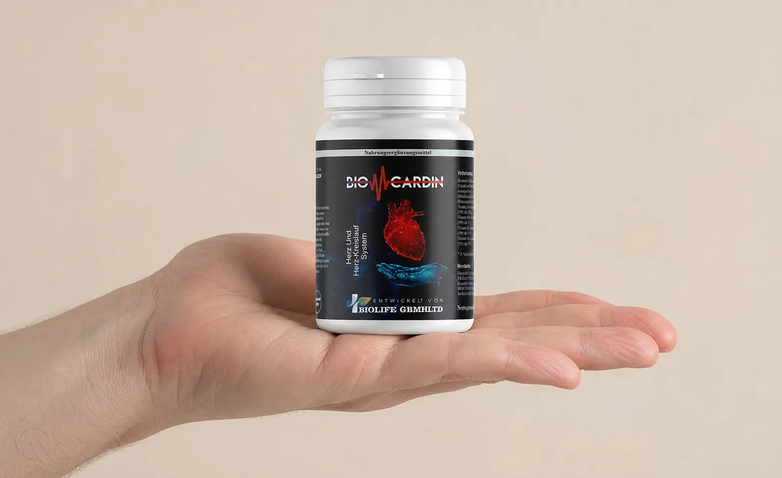 BioCardin — Verpackung in der Hand