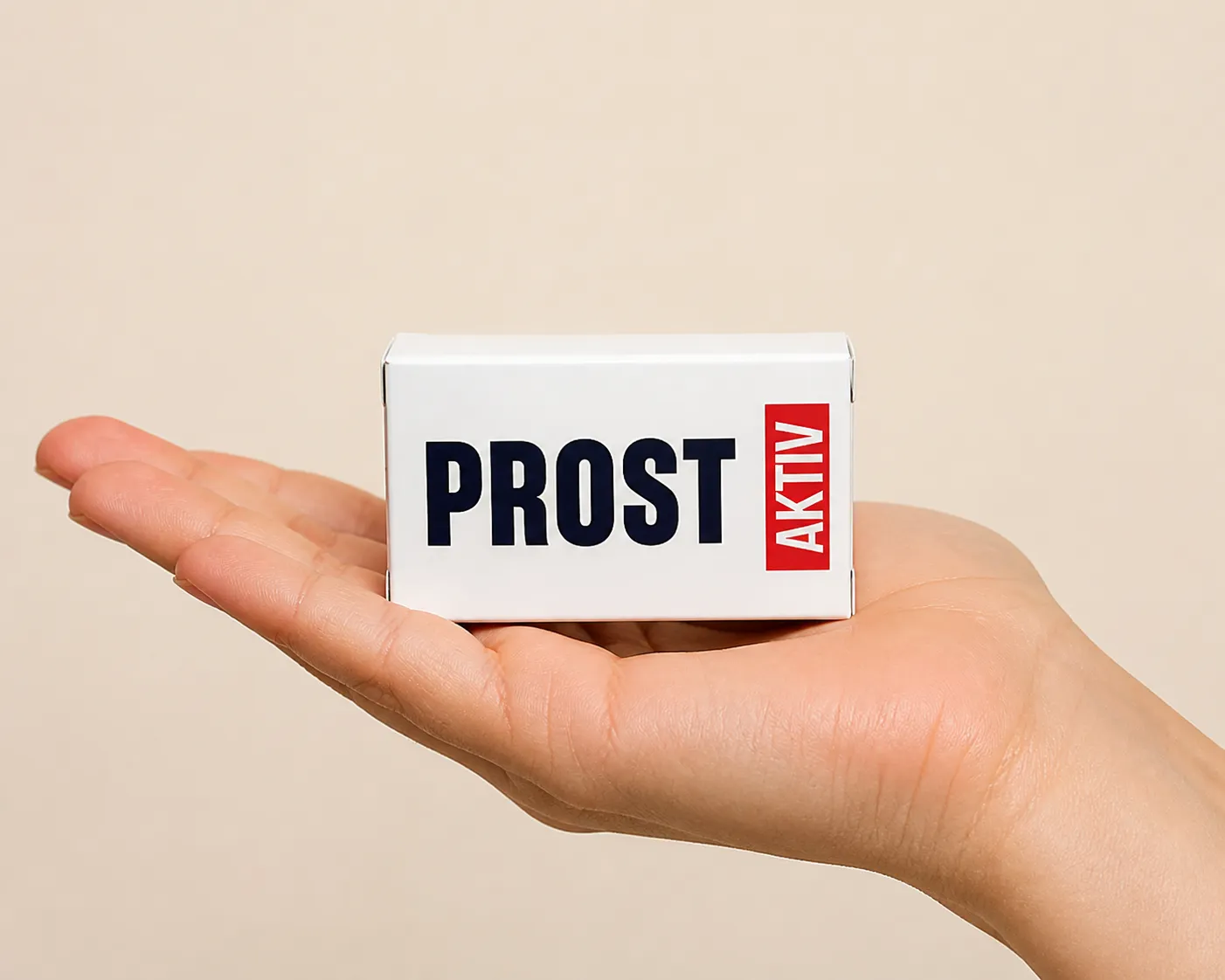 ProstaAktiv — Verpackung in der Hand