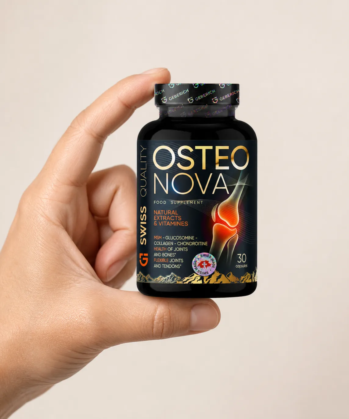 OsteoNova — Verpackung in der Hand