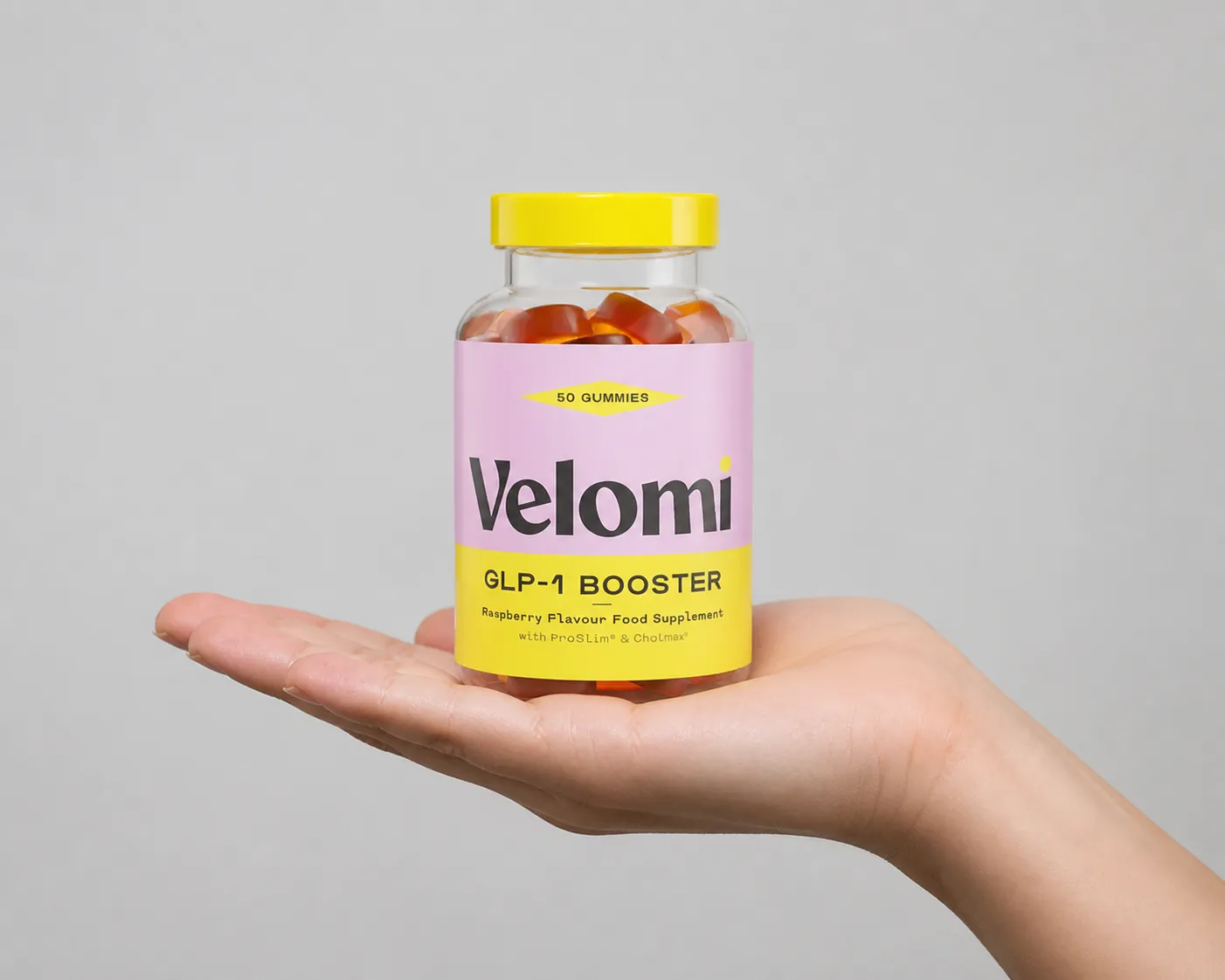 Velomi GLP-1 Gummies — Verpackung in der Hand