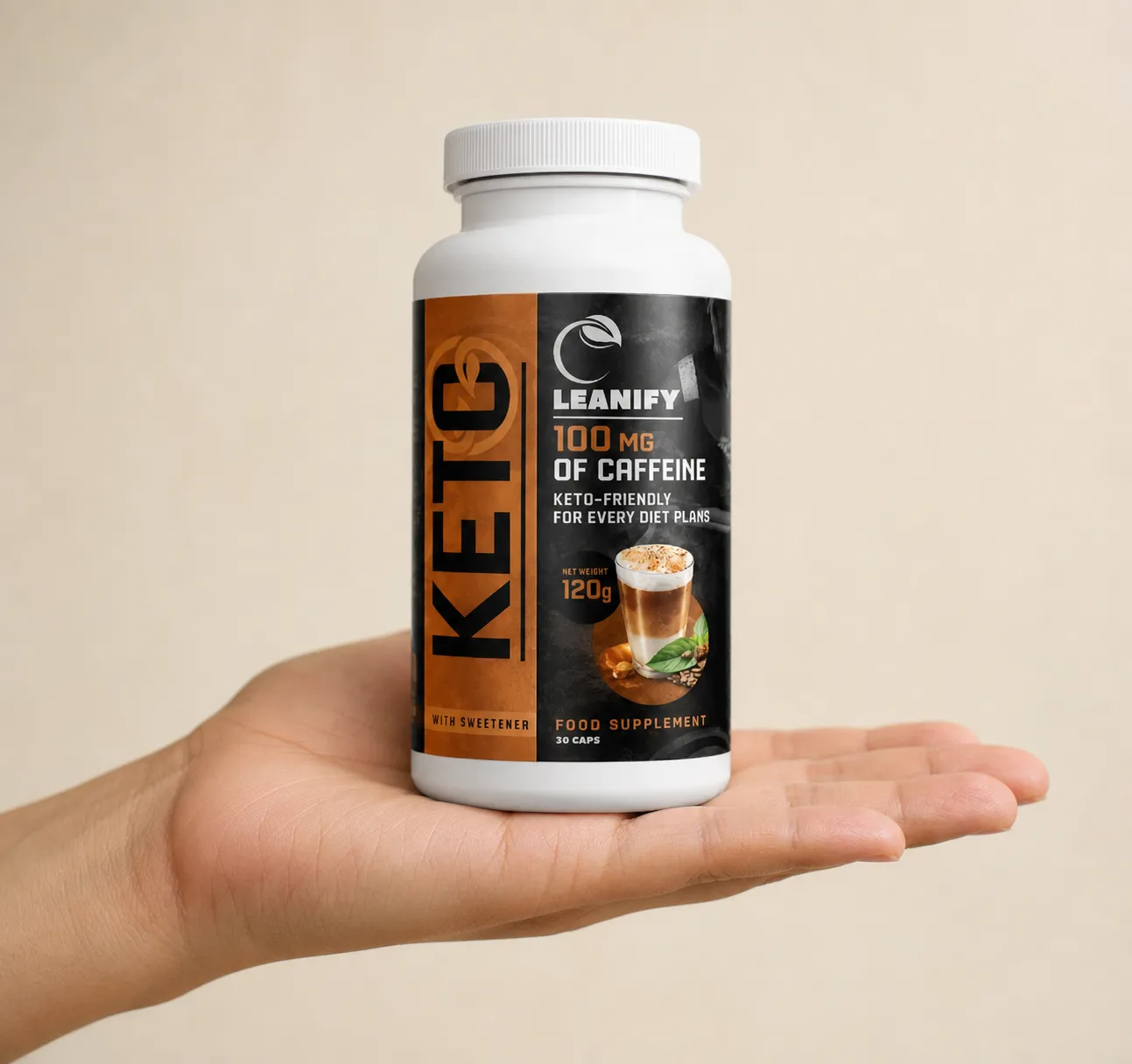 Leanify Keto — Verpackung in der Hand