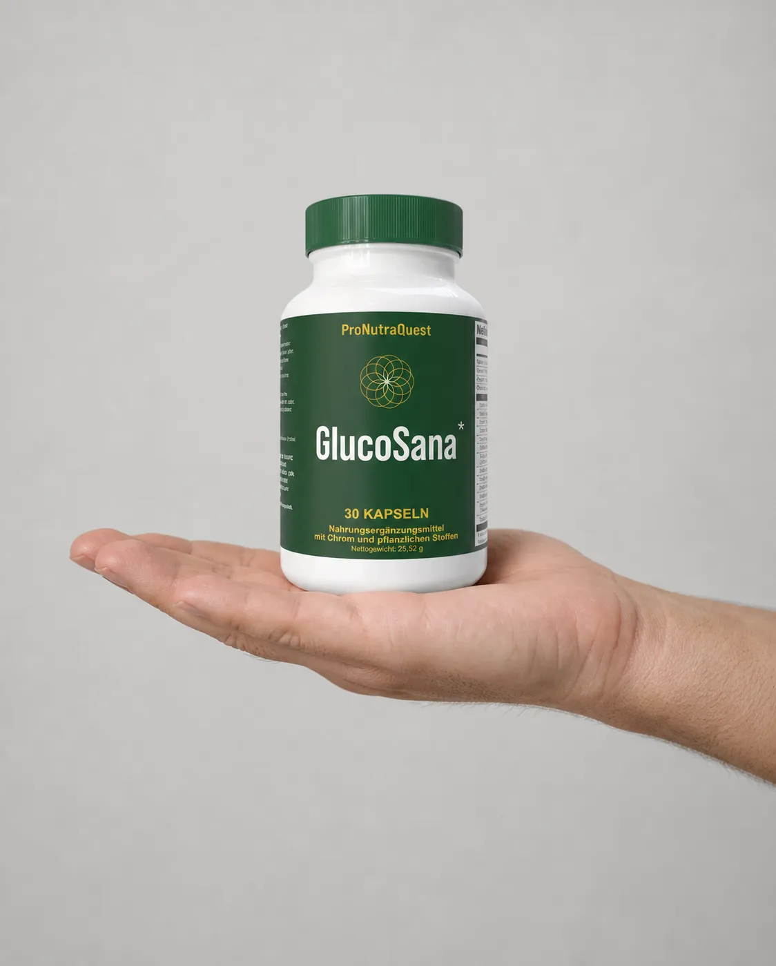 GlucoSana — Verpackung in der Hand